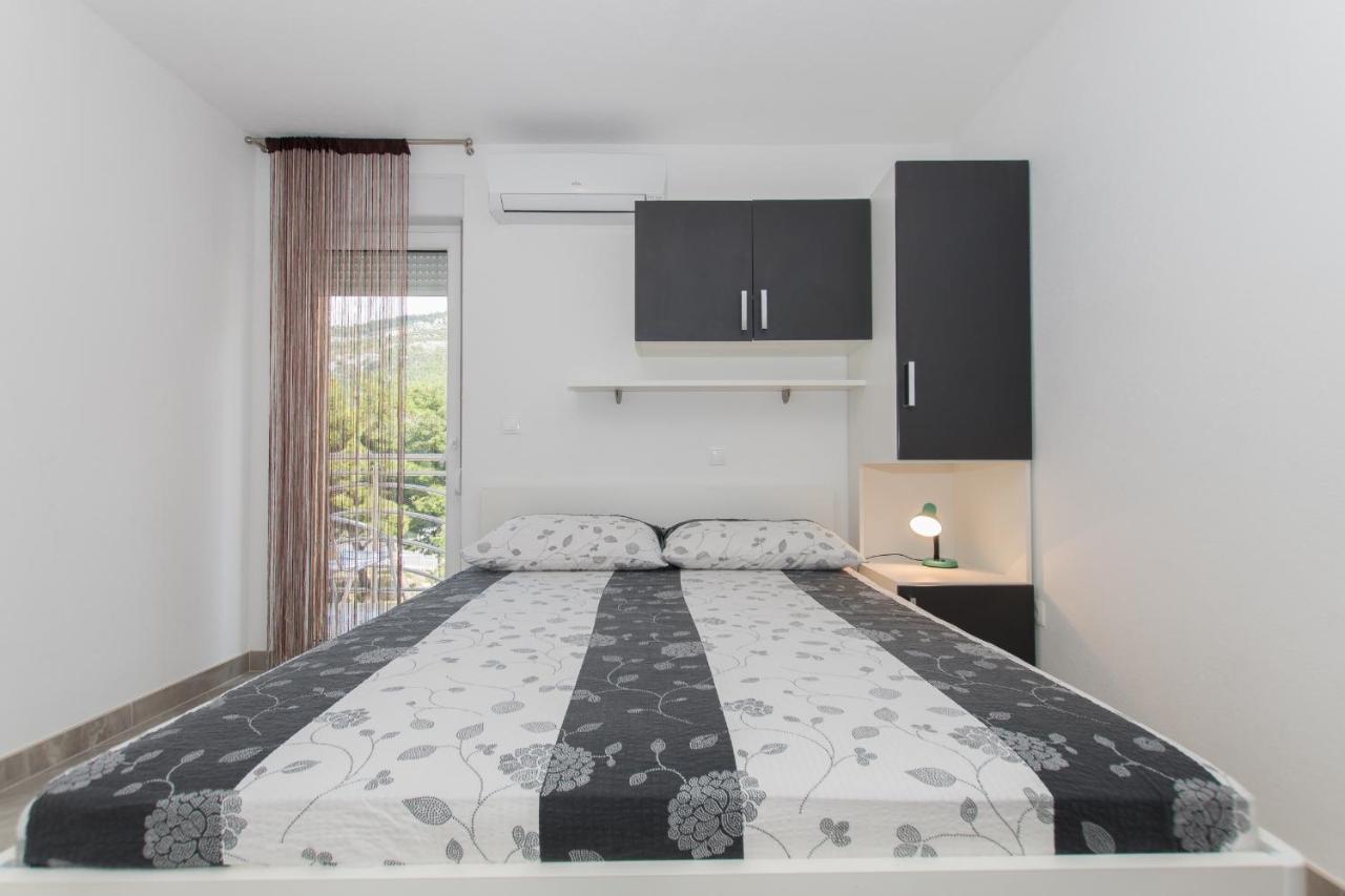 Studio Apartments Zloic In クラヴィツァ エクステリア 写真