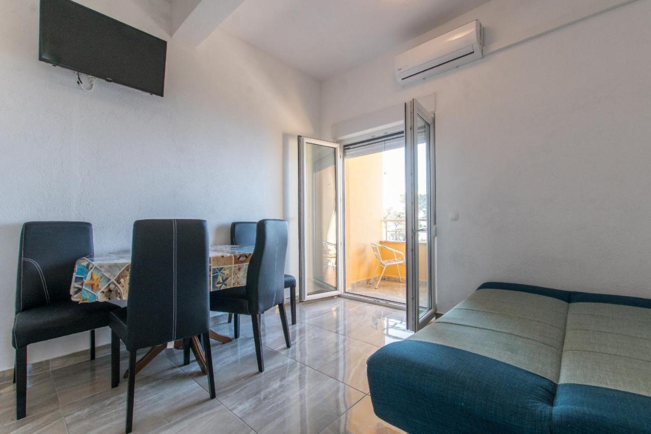 Studio Apartments Zloic In クラヴィツァ エクステリア 写真